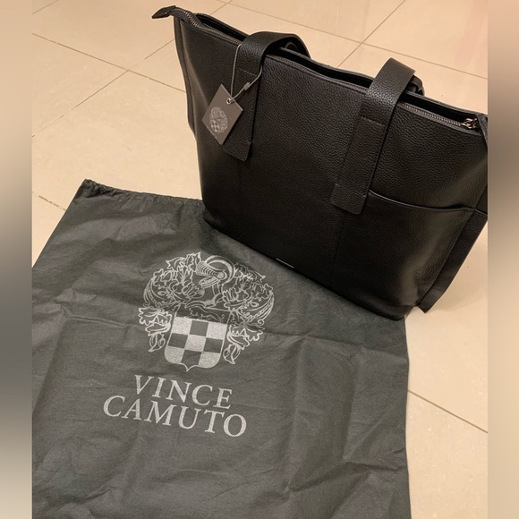 NWT Vince Camuto Livy Pebbled Leather Tote - Picture 2 of 11